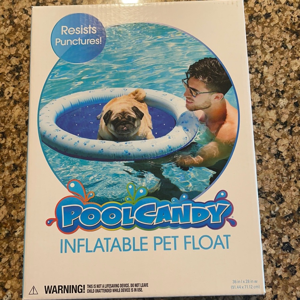 Inflatable pet float